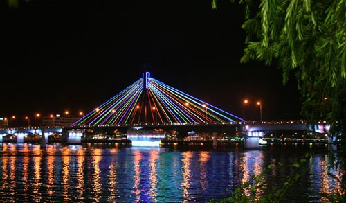 Cầu sông Hàn - Ảnh: Nguyễn Tú